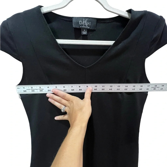 Dash (kardashian line) little black dress size 4 in excellent like-new condition - Picture 3 of 6